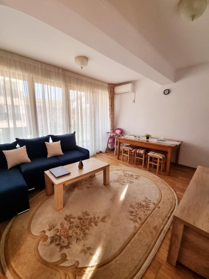 Năvodari Hella Apartament Mamaia-Nord מראה חיצוני תמונה